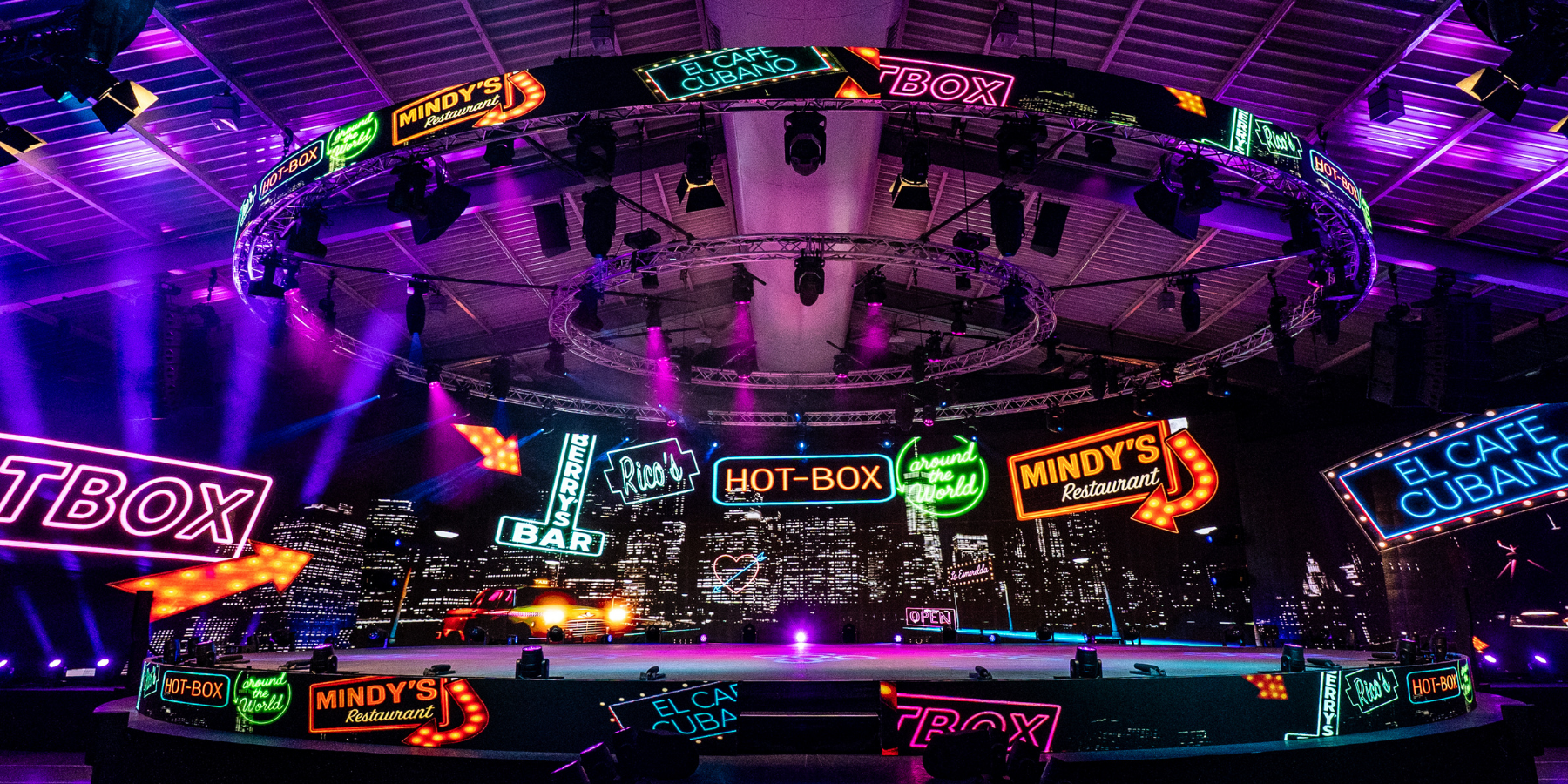 Bühnendesign und Eventtechnik bei US AGAIN der Penguin Tappers in Hemsbach